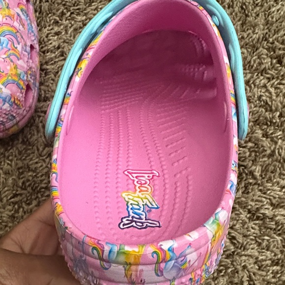 CROCS women Pink and Blue Unicorn Slippers - Picture 2 of 4